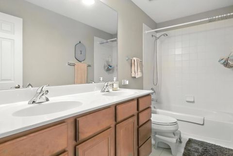 Tiny photo for 679 Central Avenue, Deerfield, IL 60015 (MLS # 12410942)