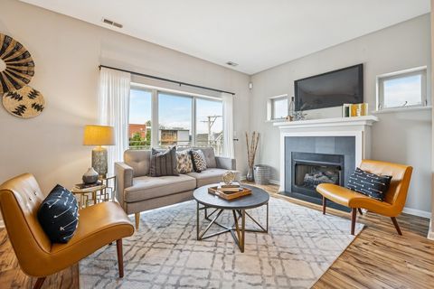 Tiny photo for 1928 N Kedzie Avenue #306, Chicago, IL 60647 (MLS # 12511802)