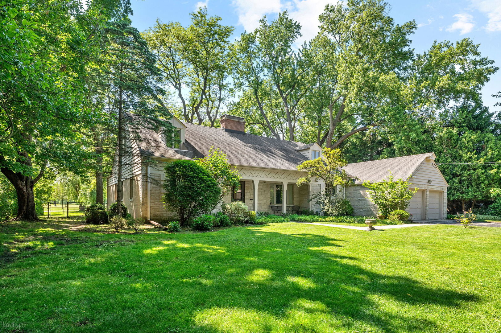 1360 Sunview Lane