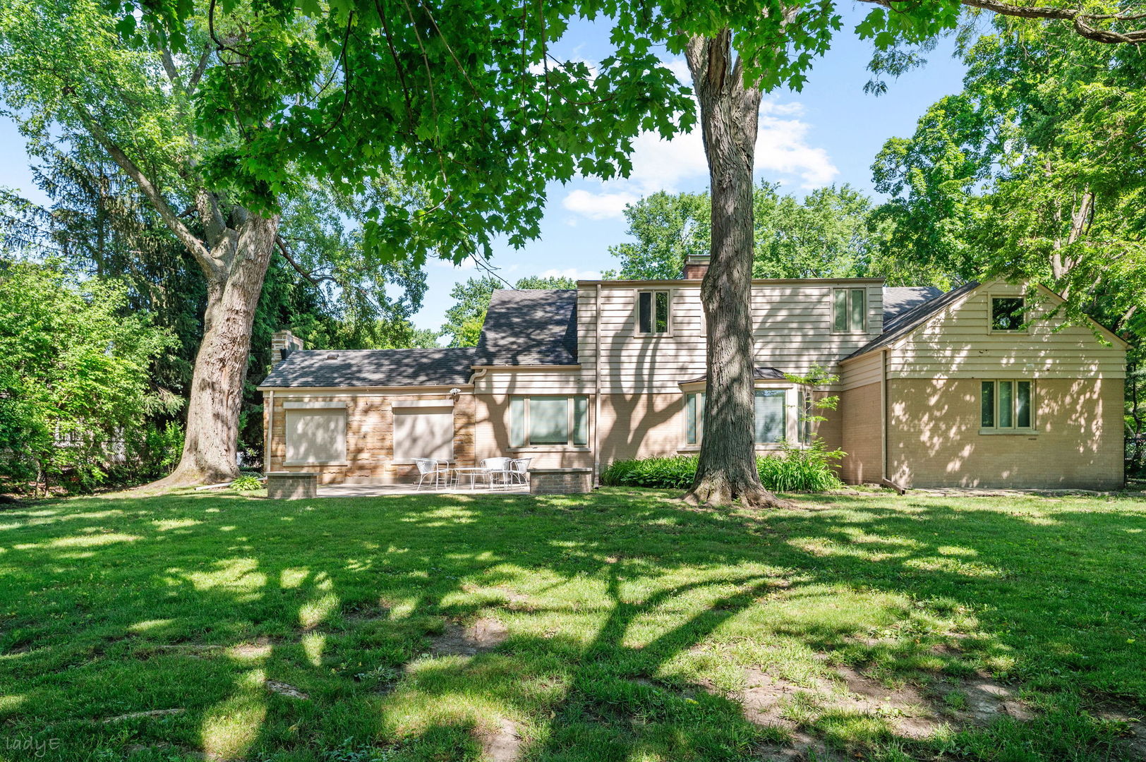 1360 Sunview Lane