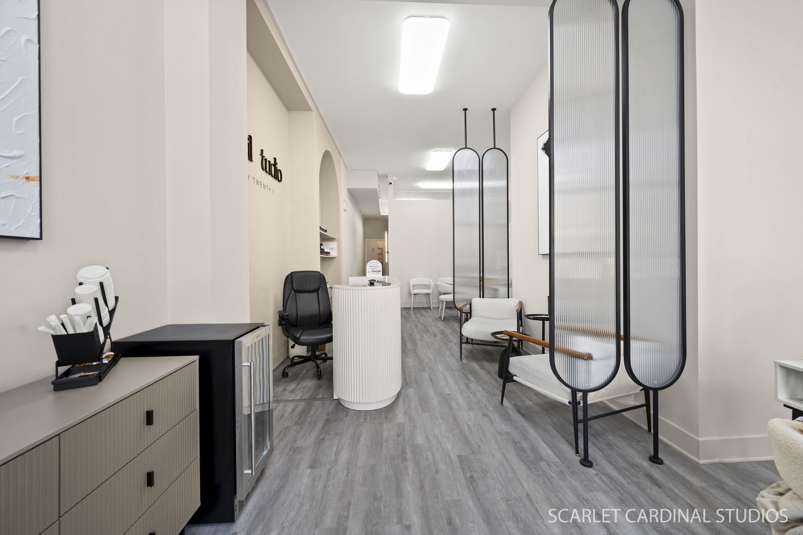 2956 N Lincoln Avenue