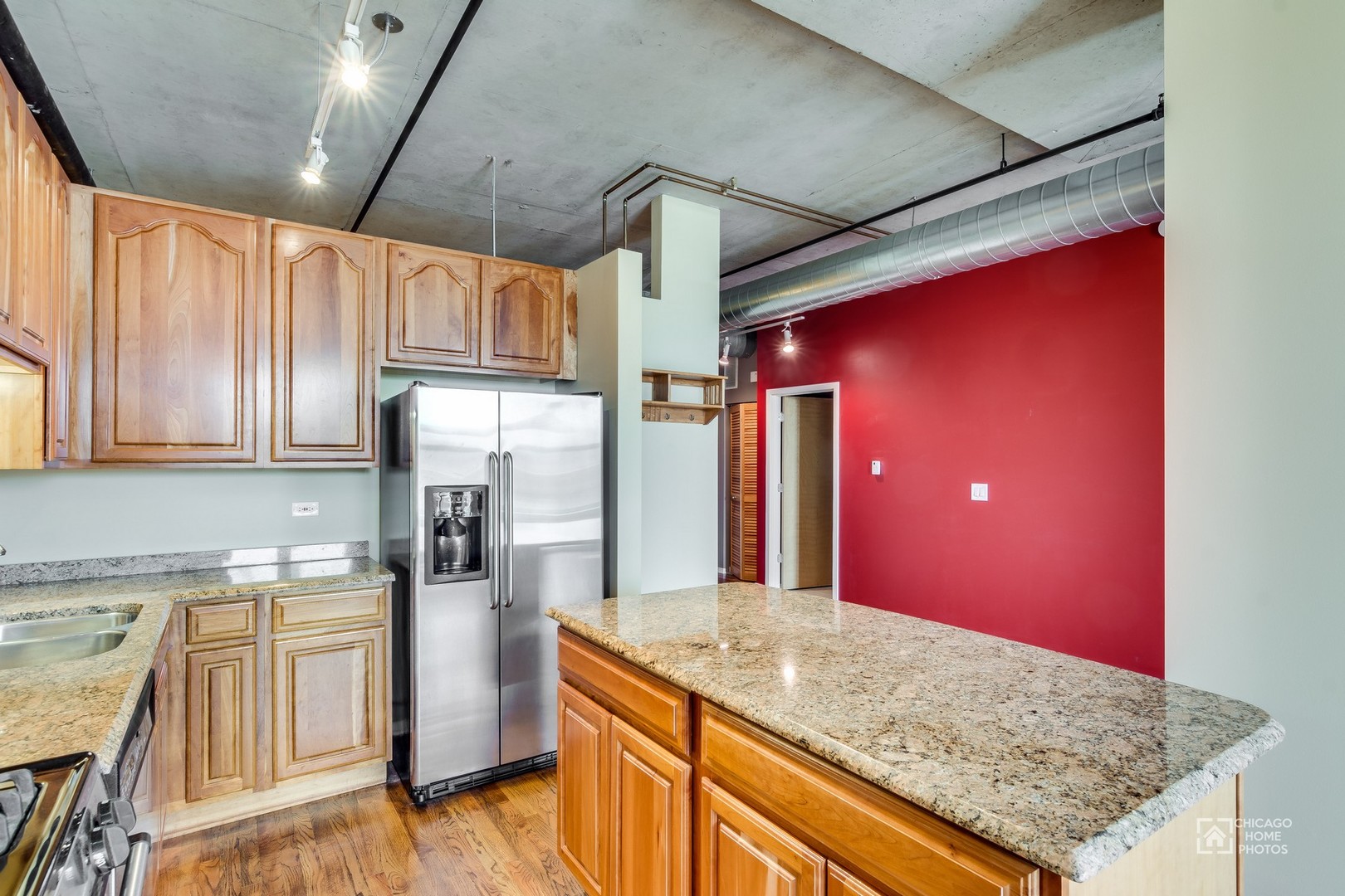 6 S LAFLIN Street 712