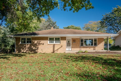 Tiny photo for 1427 S Walnut Avenue, Freeport, IL 61032 (MLS # 12790647)