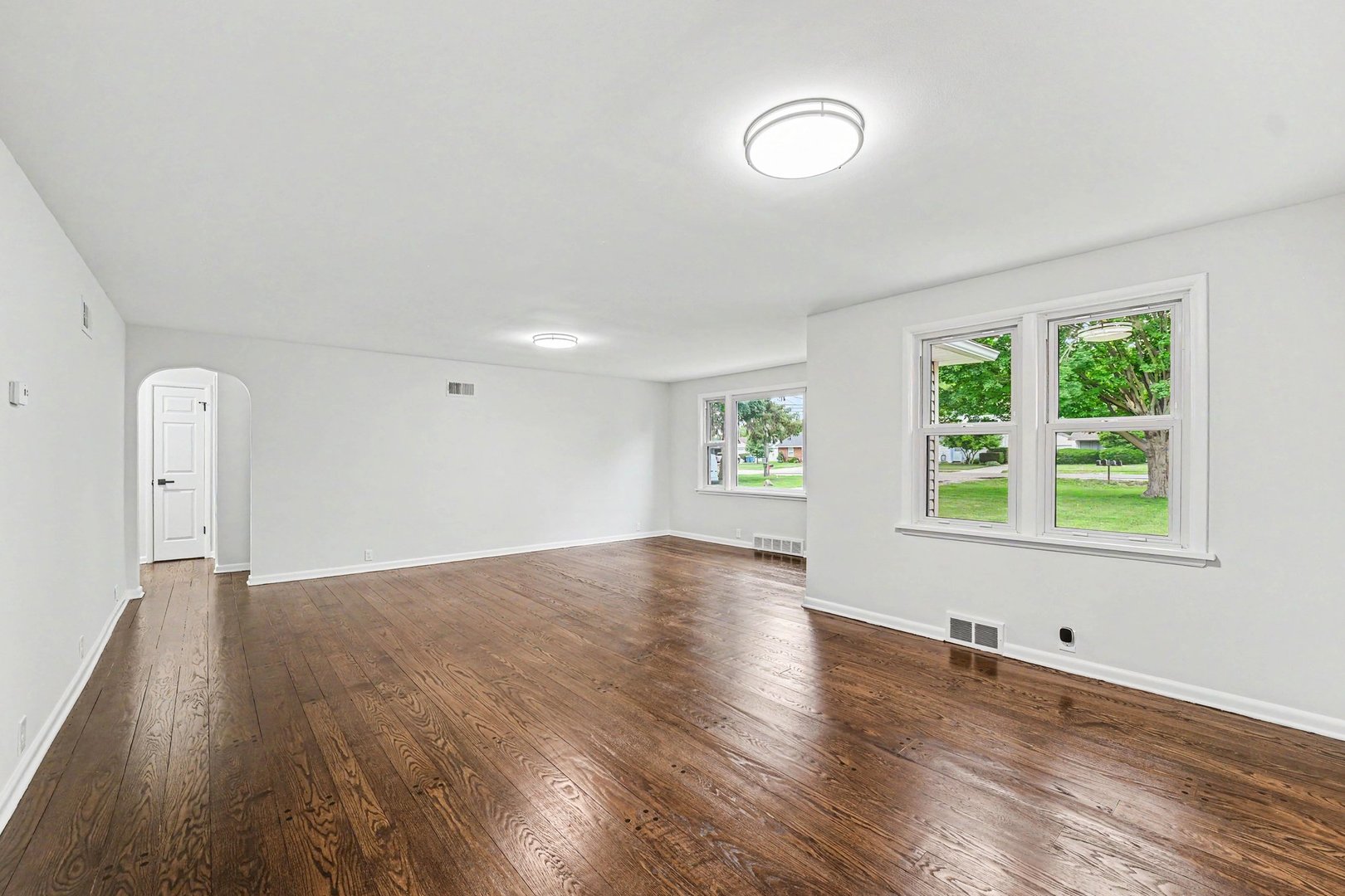 936 Old Indian Trail