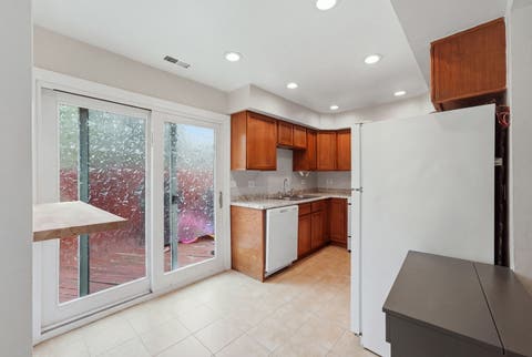 Tiny photo for 1784 Queensbury Circle #5714, Hoffman Estates, IL 60169 (MLS # 12733895)