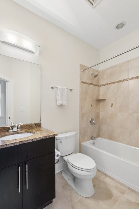 Tiny photo for 5945 N Campbell Avenue #3, Chicago, IL 60659 (MLS # 12672694)