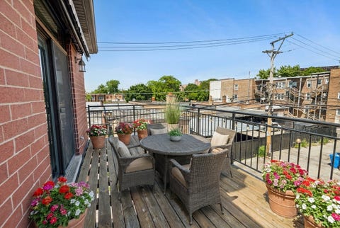 Tiny photo for 5945 N Campbell Avenue #3, Chicago, IL 60659 (MLS # 12672694)