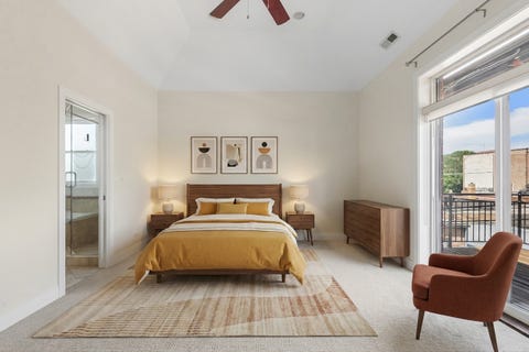 Tiny photo for 5945 N Campbell Avenue #3, Chicago, IL 60659 (MLS # 12672694)
