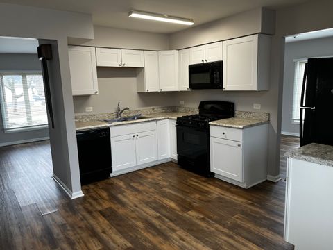 Tiny photo for 538 Blackstone Avenue, Glenwood, IL 60425 (MLS # 12587386)