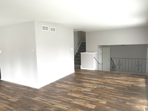 Tiny photo for 538 Blackstone Avenue, Glenwood, IL 60425 (MLS # 12587386)