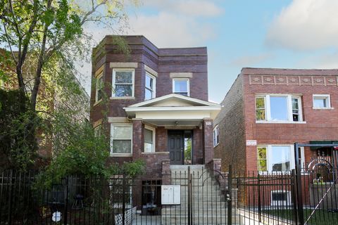 1002 N DRAKE Avenue Chicago IL 60651