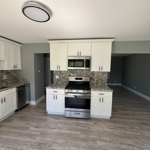 Tiny photo for 3915 Greenbay Drive, Hanover Park, IL 60133 (MLS # 12702022)