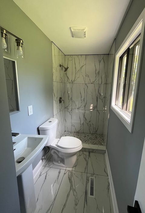 Tiny photo for 3915 Greenbay Drive, Hanover Park, IL 60133 (MLS # 12702022)