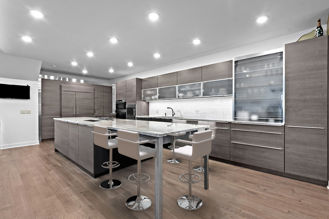 3150 Warbler Place