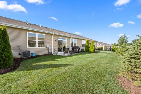 Tiny photo for 273 Ridley Street, North Aurora, IL 60542 (MLS # 12475248)