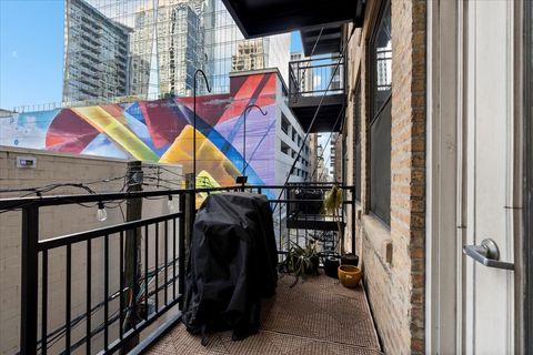 Tiny photo for 1307 S Wabash Avenue #303, Chicago, IL 60605 (MLS # 12589552)