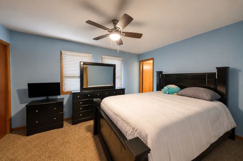 Tiny photo for 9421 LINDSAY Street, Orland Hills, IL 60487 (MLS # 12647632)