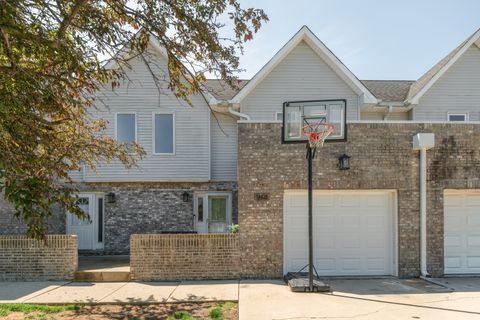 Photo of 9421 LINDSAY Street, Orland Hills, IL 60487 (MLS # 12647632)