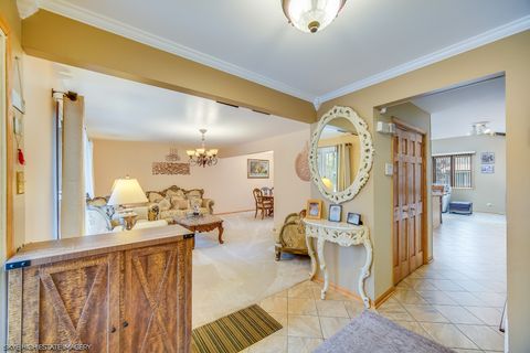 Tiny photo for 12152 Forestview Drive, Orland Park, IL 60467 (MLS # 12499091)