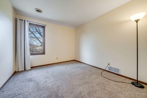 Tiny photo for 4208 Tumbleweed Trail #74, Loves Park, IL 61111 (MLS # 12525548)