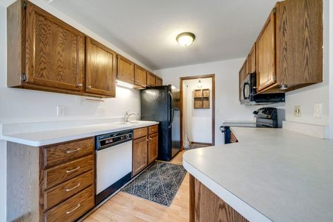 Tiny photo for 4208 Tumbleweed Trail #74, Loves Park, IL 61111 (MLS # 12525548)