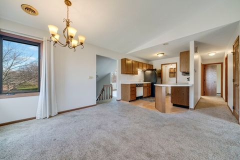 Tiny photo for 4208 Tumbleweed Trail #74, Loves Park, IL 61111 (MLS # 12525548)