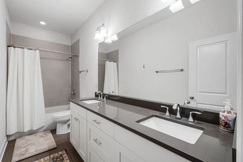 Tiny photo for 3046 N Clybourn Avenue #2, Chicago, IL 60618 (MLS # 12595673)