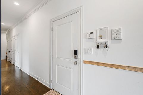 Tiny photo for 3046 N Clybourn Avenue #2, Chicago, IL 60618 (MLS # 12595673)