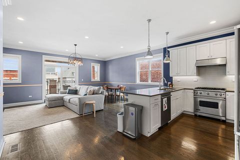 Tiny photo for 3046 N Clybourn Avenue #2, Chicago, IL 60618 (MLS # 12595673)