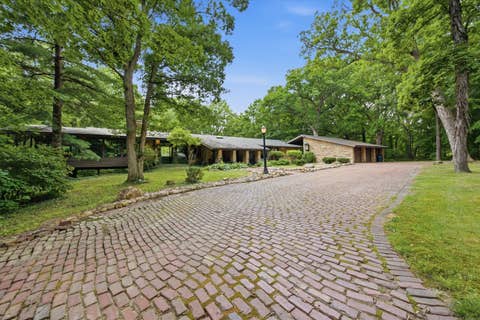 Tiny photo for 1664 E Rietveld Drive, Crete, IL 60417 (MLS # 12734874)