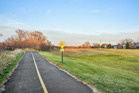 Tiny photo for 3132 Portland Court, Aurora, IL 60504 (MLS # 12514938)