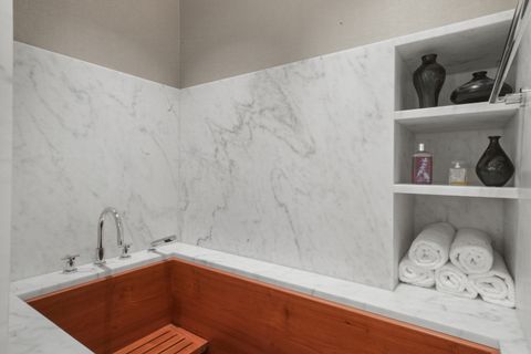 Tiny photo for 10 E Delaware Place #34A, Chicago, IL 60611 (MLS # 12567535)