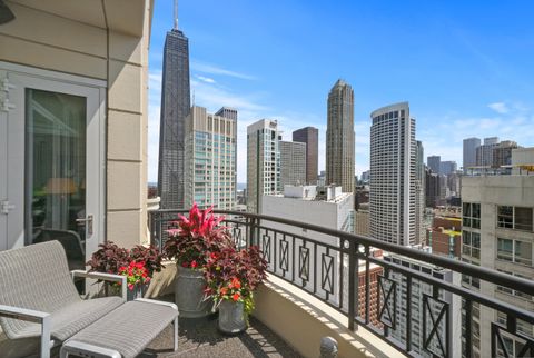 Tiny photo for 10 E Delaware Place #34A, Chicago, IL 60611 (MLS # 12567535)