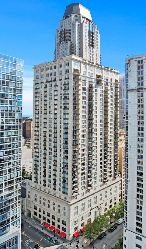 Photo of 10 E Delaware Place #34A, Chicago, IL 60611 (MLS # 12567535)