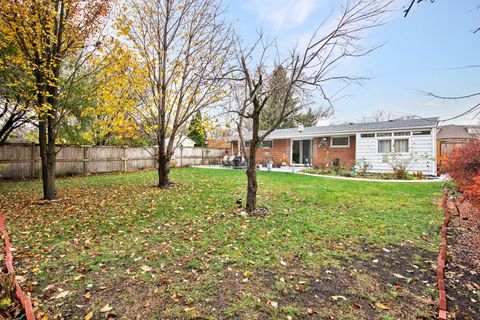 Tiny photo for 9523 Oconto Avenue, Morton Grove, IL 60053 (MLS # 12525246)
