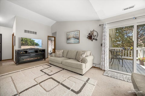 Tiny photo for 336 Sandpebble Lane #336, Aurora, IL 60504 (MLS # 12770891)