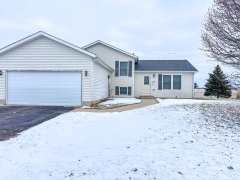 Tiny photo for 424 N Aspen Drive, Cortland, IL 60112 (MLS # 12536225)