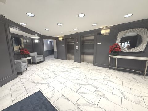 Tiny photo for 855 E 22nd Street #202, Lombard, IL 60148 (MLS # 12599661)