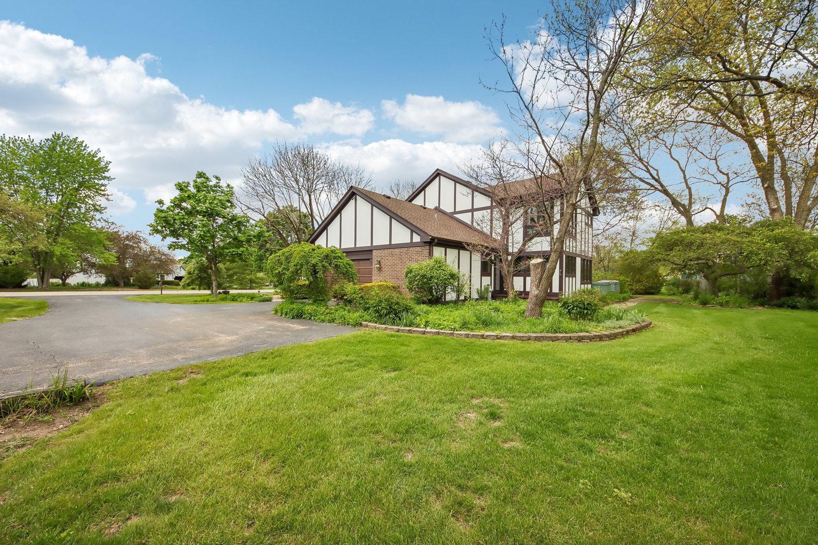 1152 Terre Drive