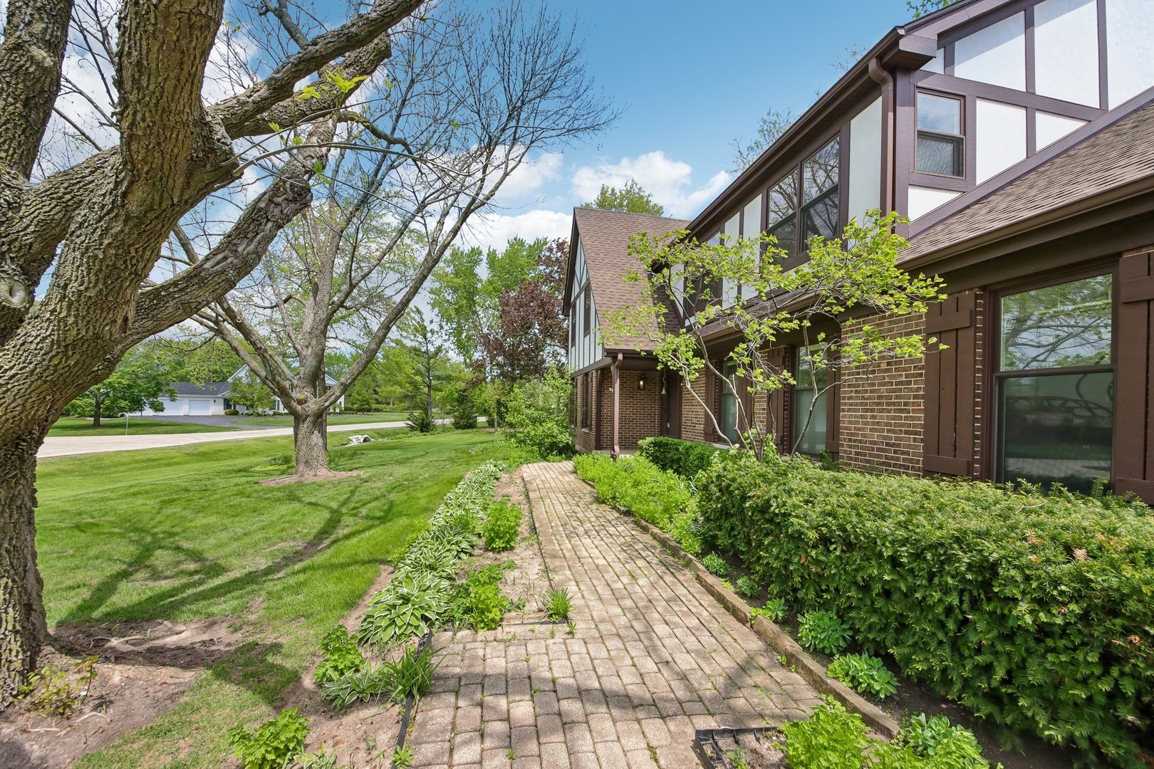 1152 Terre Drive