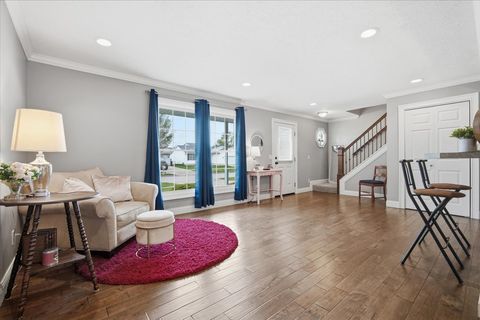 Tiny photo for 2820 Rutherford Drive, Bloomington, IL 61705 (MLS # 12611052)