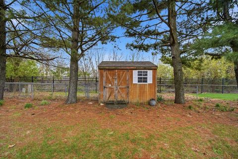 Tiny photo for 2820 Rutherford Drive, Bloomington, IL 61705 (MLS # 12611052)