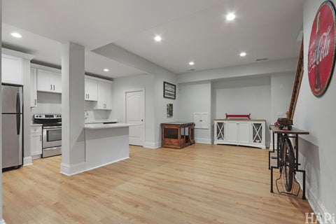 Tiny photo for 1410 W Newcastle Court, Inverness, IL 60010 (MLS # 12713766)