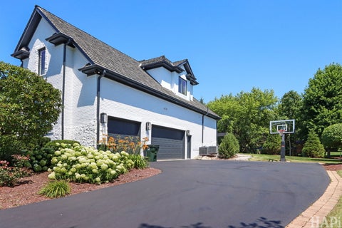 Tiny photo for 1410 W Newcastle Court, Inverness, IL 60010 (MLS # 12713766)