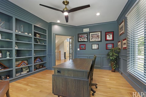 Tiny photo for 1410 W Newcastle Court, Inverness, IL 60010 (MLS # 12713766)