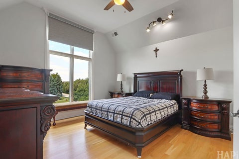Tiny photo for 1410 W Newcastle Court, Inverness, IL 60010 (MLS # 12713766)