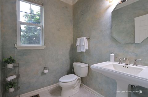 Tiny photo for 403 N WHITE DEER Trail, Vernon Hills, IL 60061 (MLS # 12494560)