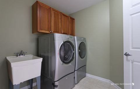 Tiny photo for 403 N WHITE DEER Trail, Vernon Hills, IL 60061 (MLS # 12494560)