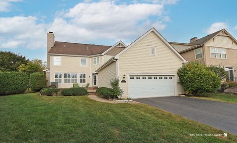 Tiny photo for 403 N WHITE DEER Trail, Vernon Hills, IL 60061 (MLS # 12494560)