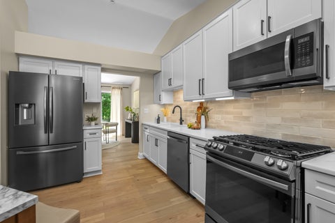 Tiny photo for 752 N Brookdale Drive, Schaumburg, IL 60194 (MLS # 12683883)